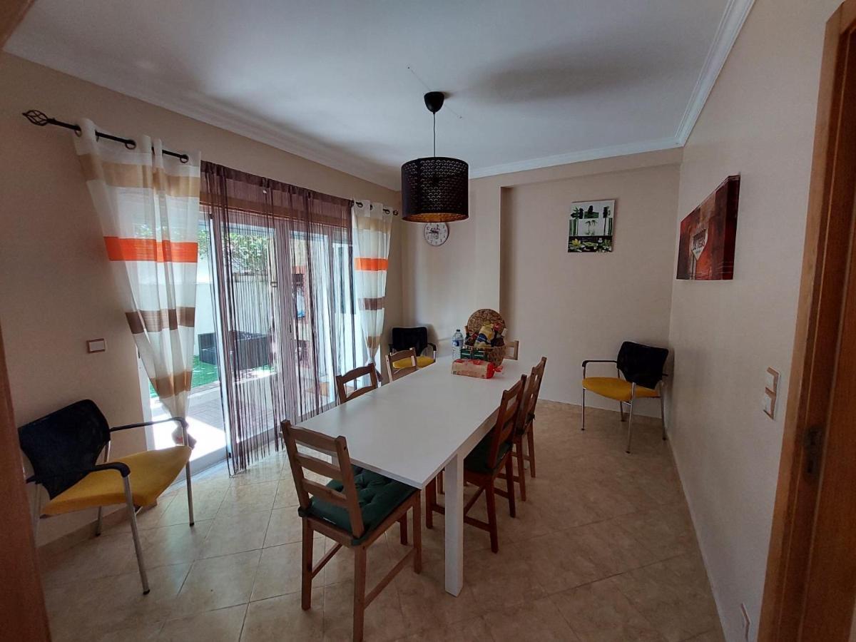 Villa A Family House In Santa Cruz, Torres Vedras Silveira  Esterno foto
